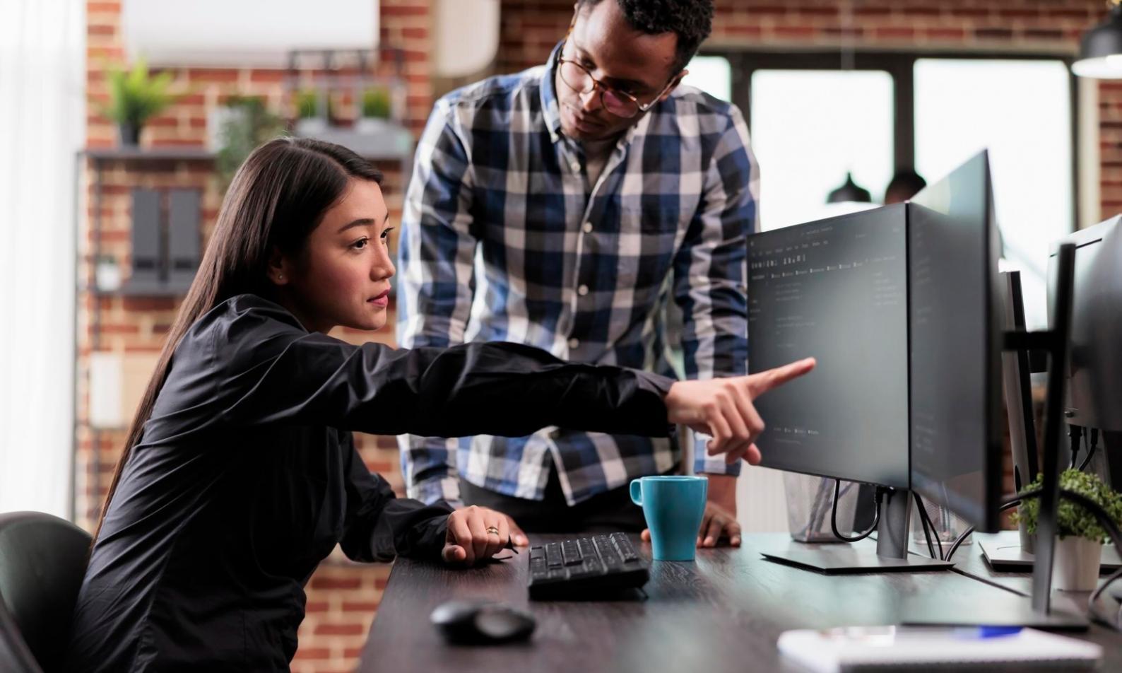 Code editor met JavaScript game logica